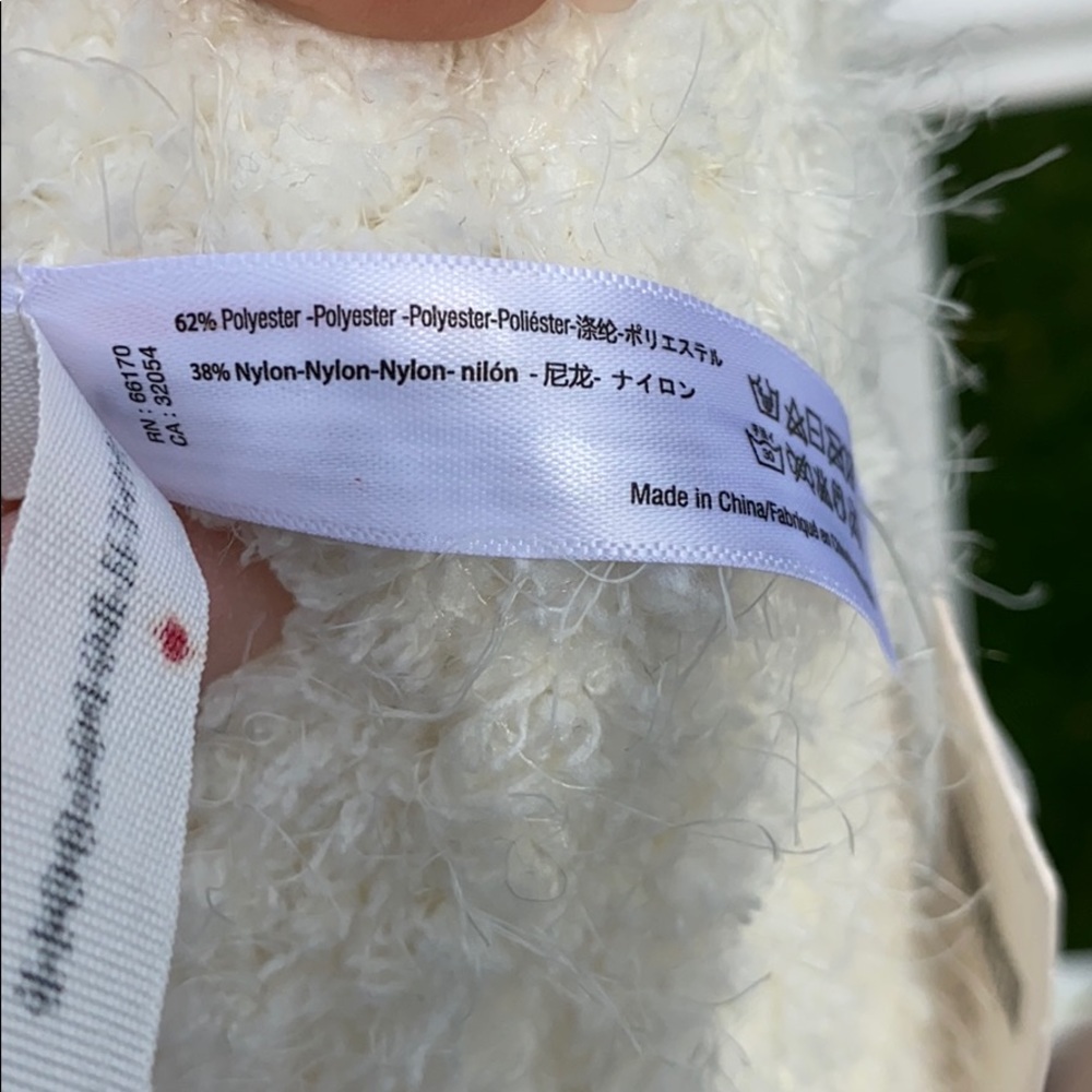 Anthropologie fuzzy white scarf - Picture 6 of 7